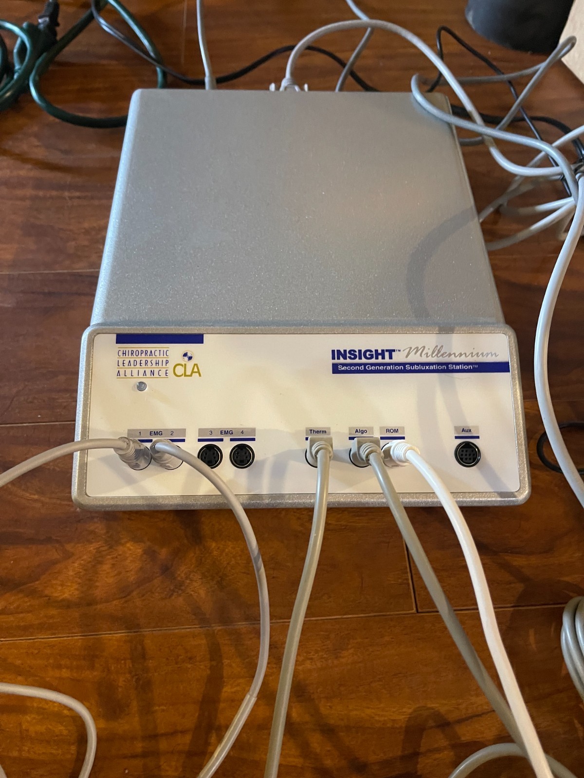 Insight Millennium Second Generation Subluxation Station with computer