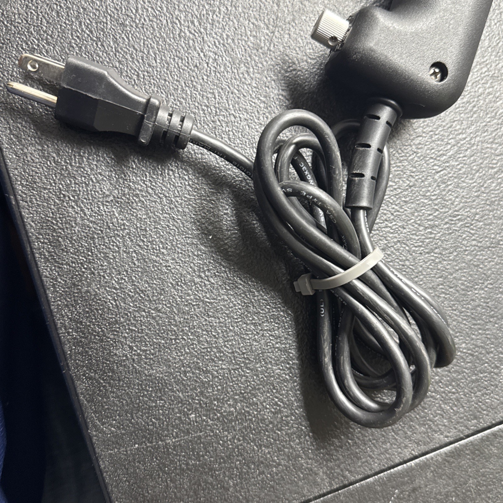 MULTIPLE DIGITAL TOGGLE MDT CHIROPRACTIC ADJUSTMENT DEVICE