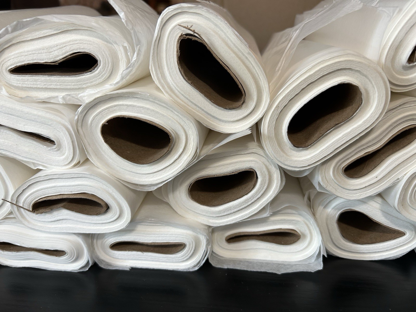 Avalon Papers 518 Chiropractic headrest paper Rolls 8.5 x 225 Ft (25 Roles)