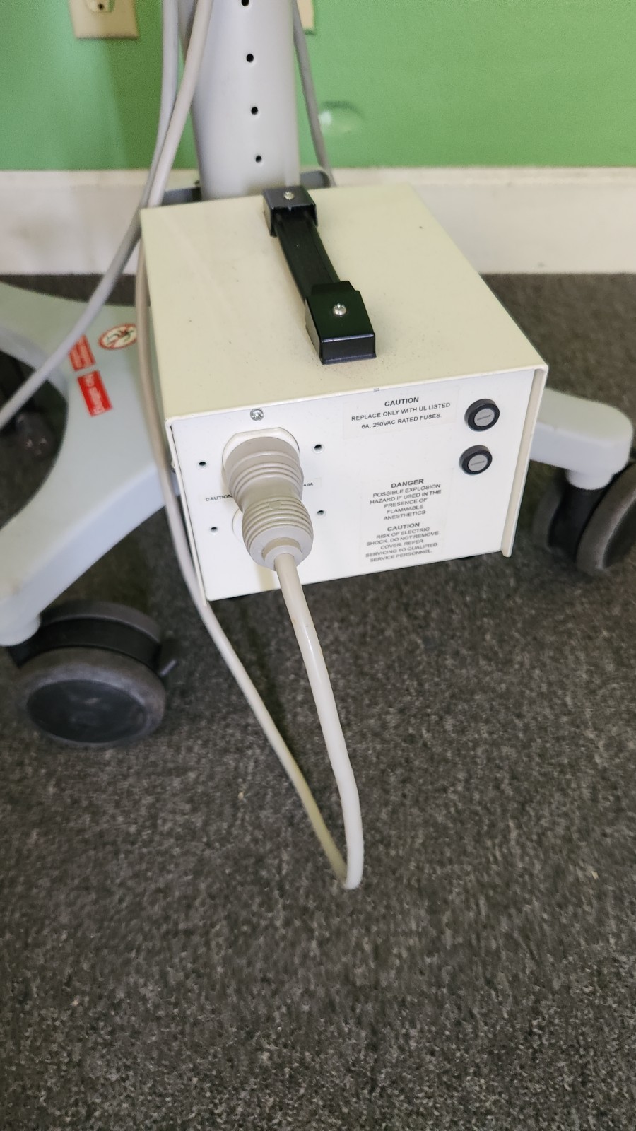 Ward Photonics UltraSlim Digital Light Therapy System *Read Full Description*